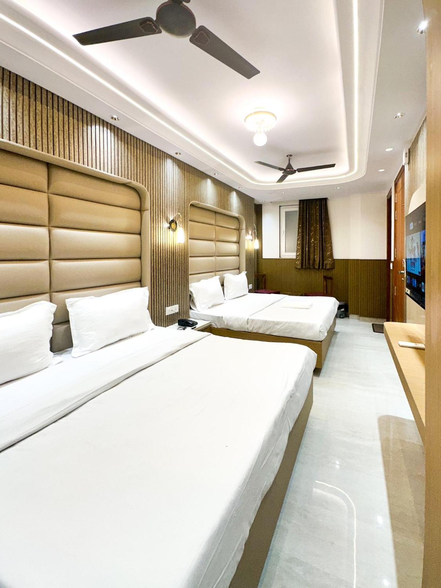 Delhi Delight Premium Bed & Breakfast New Delhi Exterior photo
