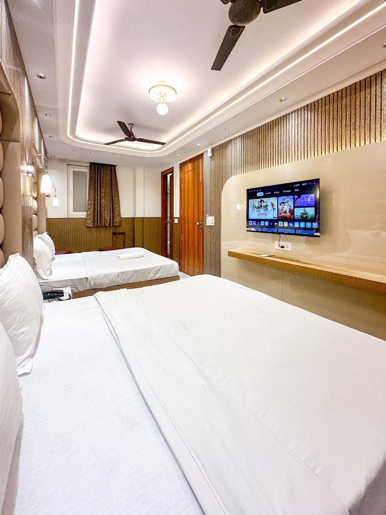Delhi Delight Premium Bed & Breakfast New Delhi Exterior photo