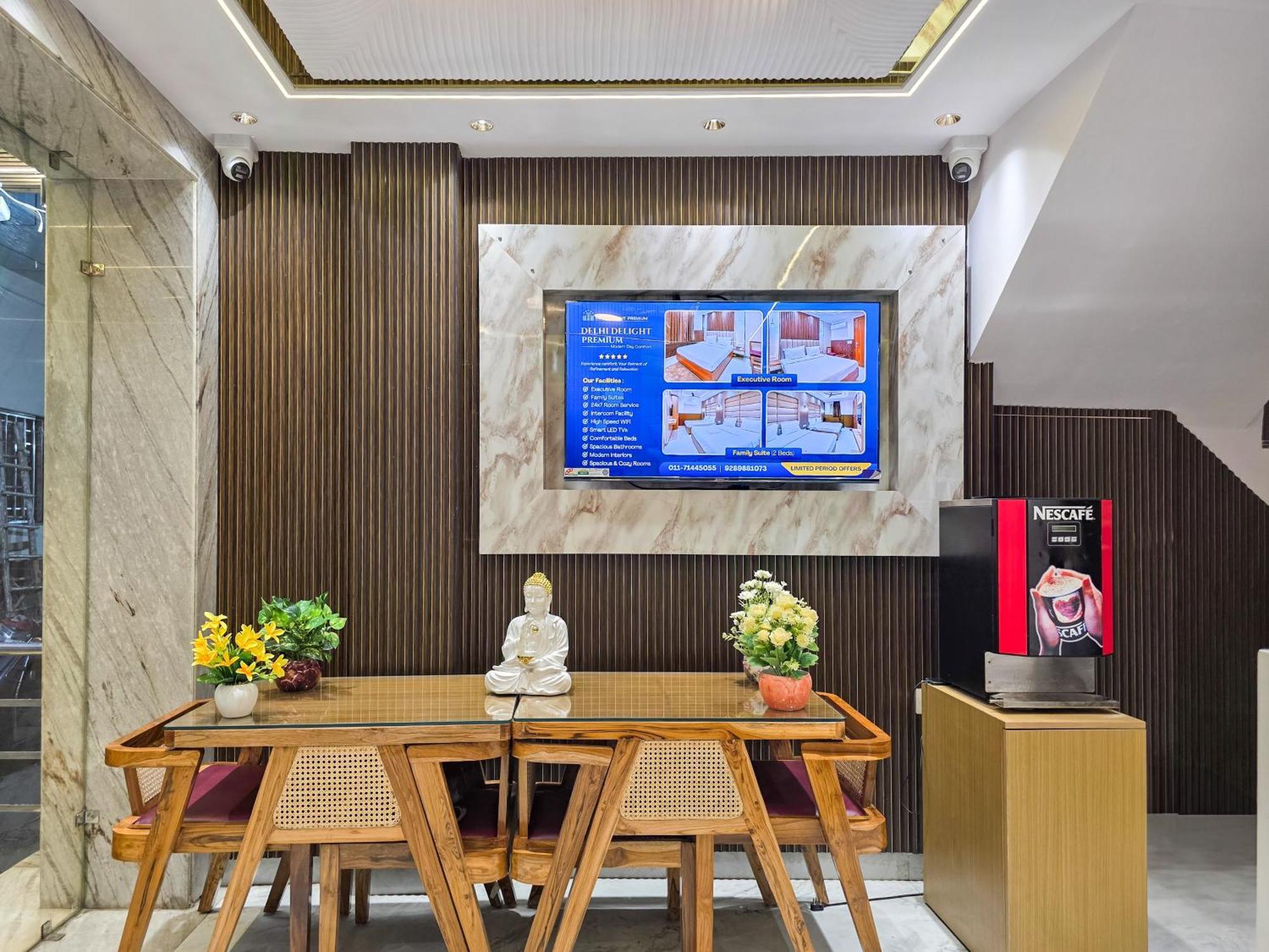 Delhi Delight Premium Bed & Breakfast New Delhi Exterior photo