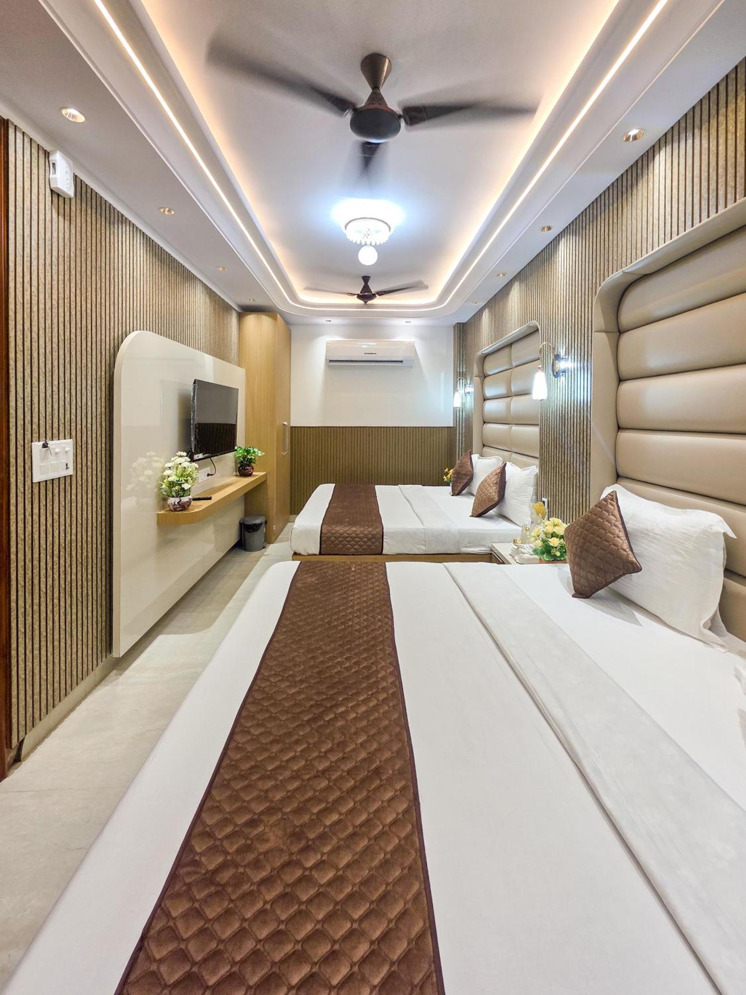Delhi Delight Premium Bed & Breakfast New Delhi Exterior photo