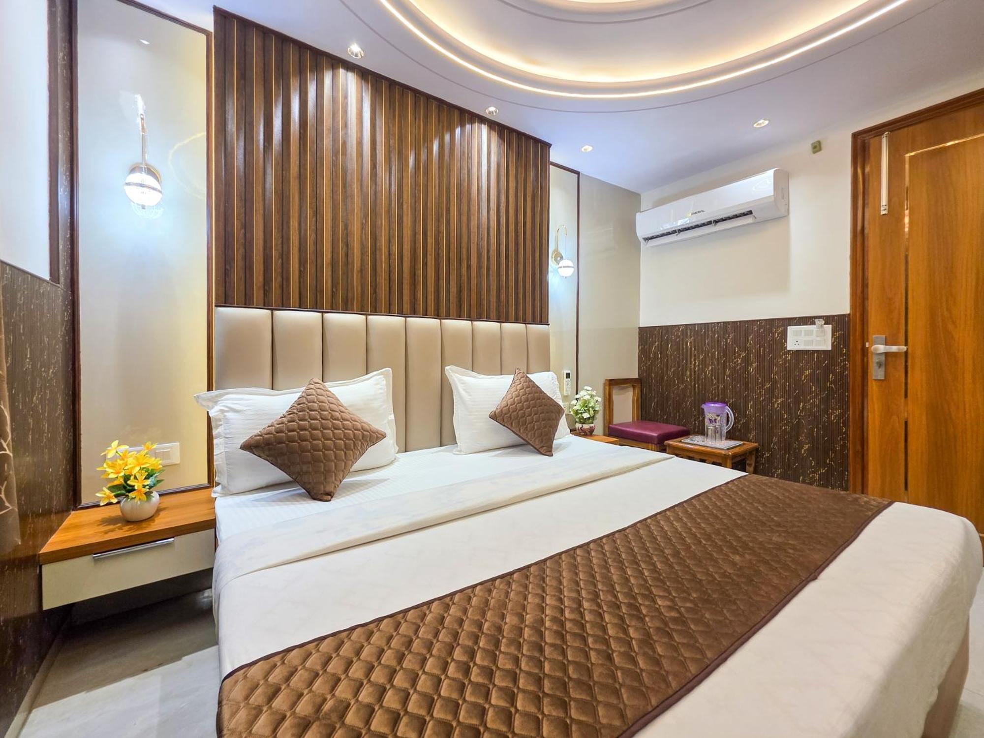Delhi Delight Premium Bed & Breakfast New Delhi Exterior photo